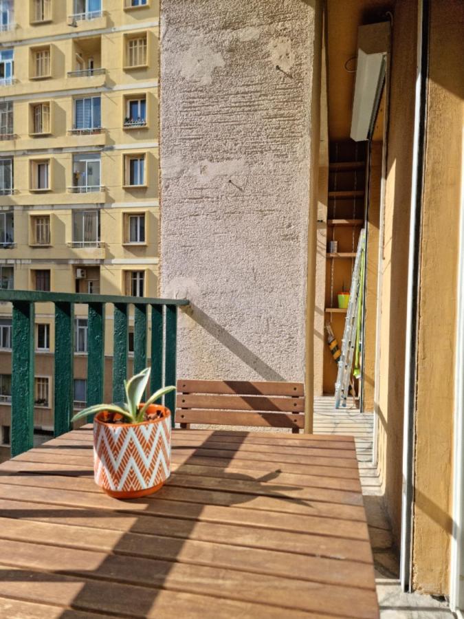 Apartamento La Caisserie Vieux-Port / Une Chambre Et Balcon Marsella Exterior foto